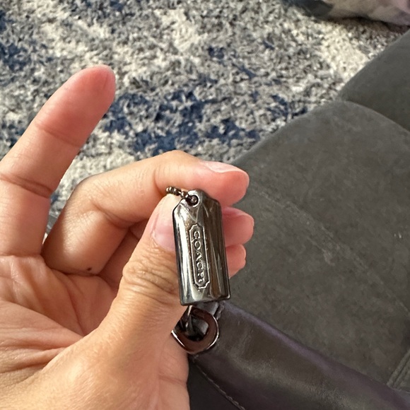 Vintage Coach Metallic Silver Shoulder Bag - Picture 3 of 11